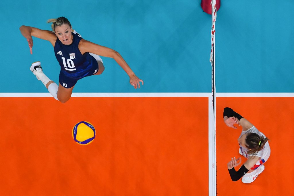 USA's Jordan Larson spikes the ball