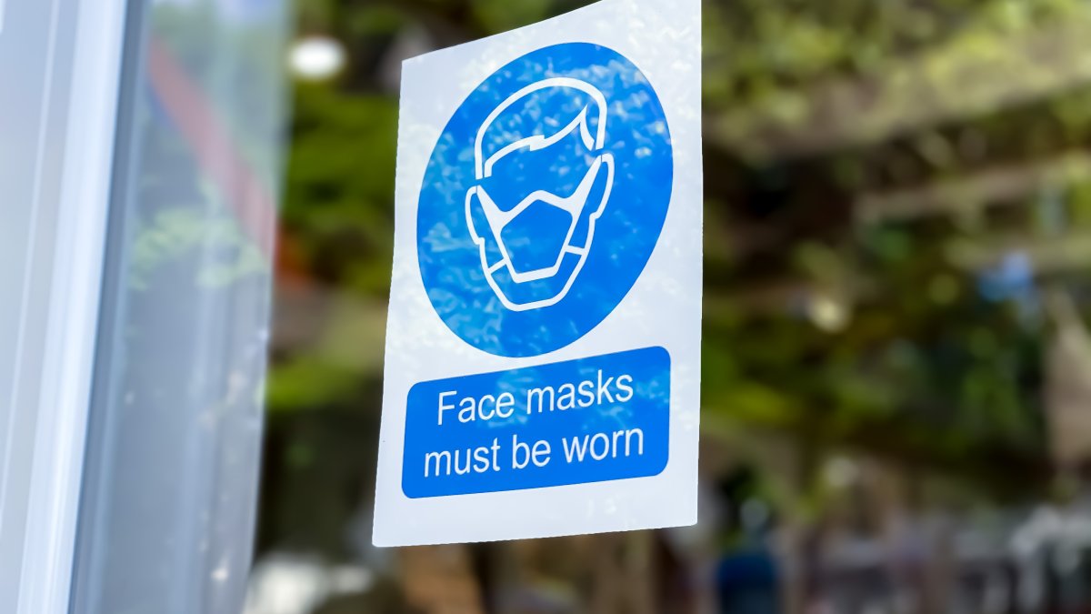 Illinois Coronavirus Updates: Mask Mandates, Booster Shots, 'Frankenstein' Variant – NBC Chicago - Vimarsana News