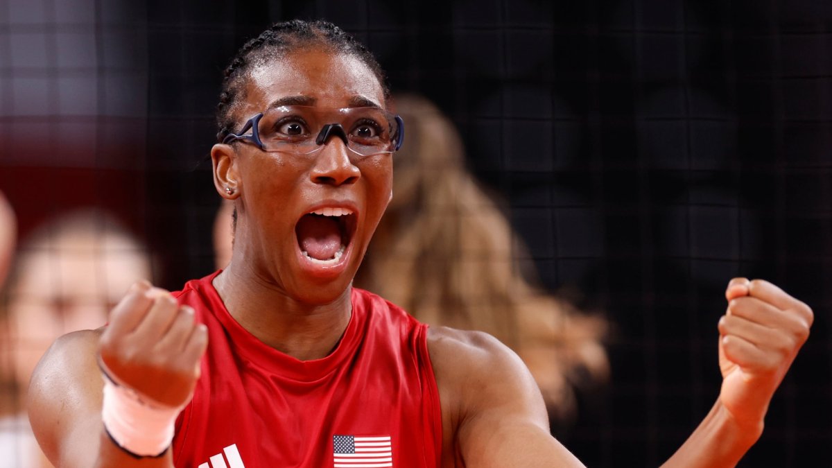 Volley Pool Pride Rights American Women Edge Italy – NBC Chicago