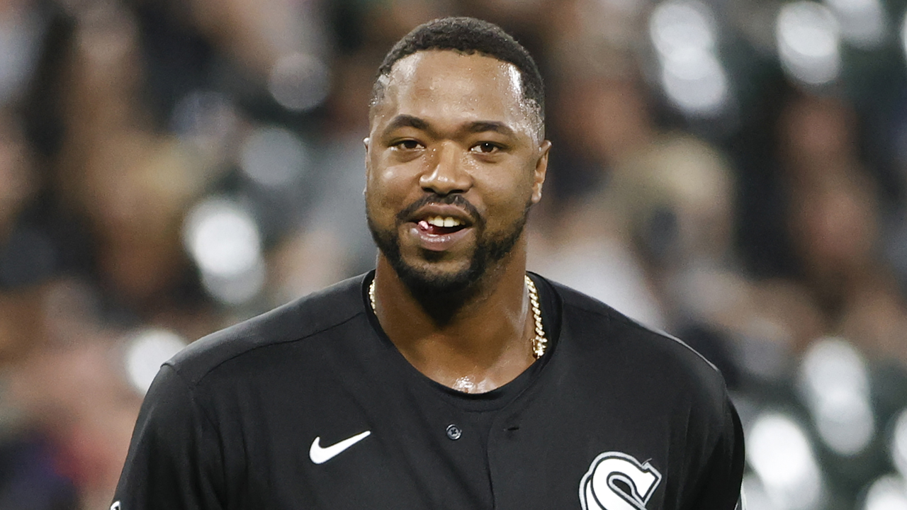 White Sox Take Advantage of Mariners' Miscues for 9-6 Win