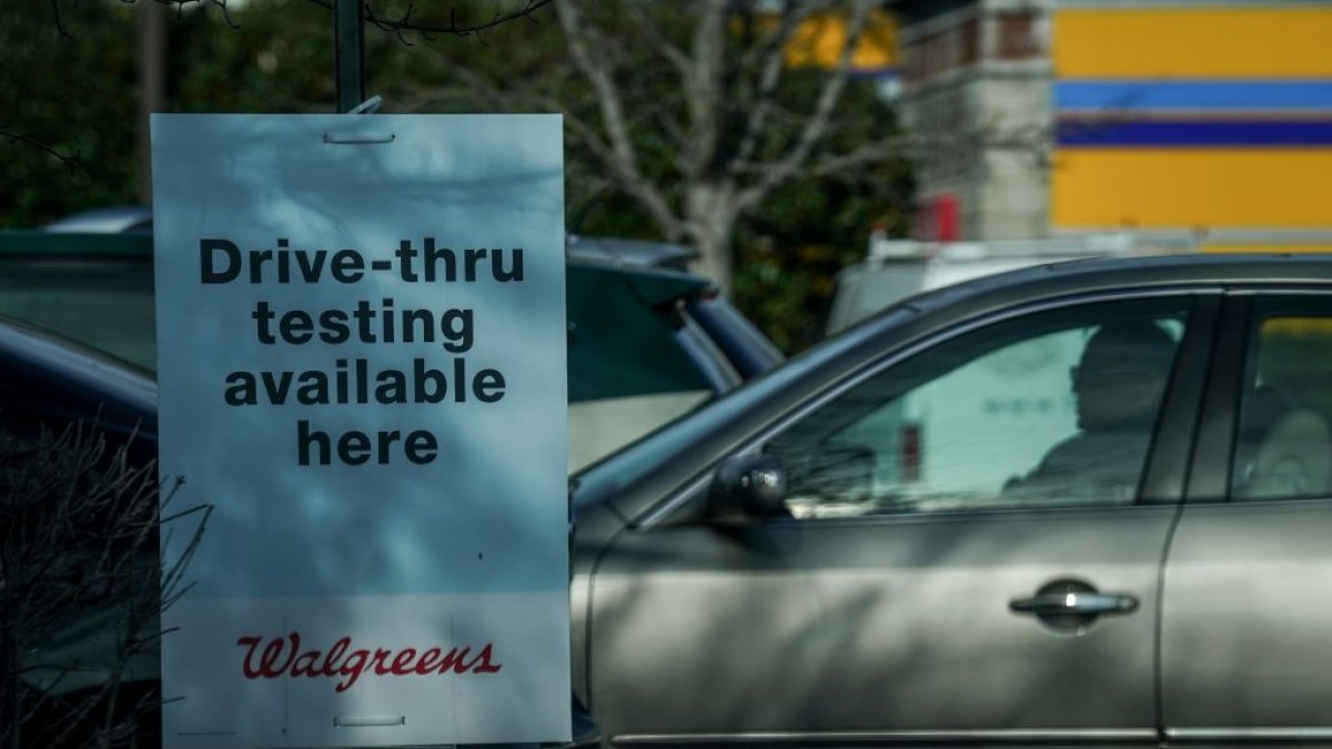 Where to Find Free DriveThru Walgreens COVID Testing Near Chicago
