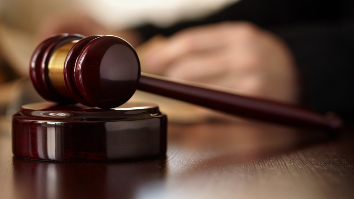 Chicago May Pay $1M to Estate of Man Killed in Burglary Try - Vimarsana News