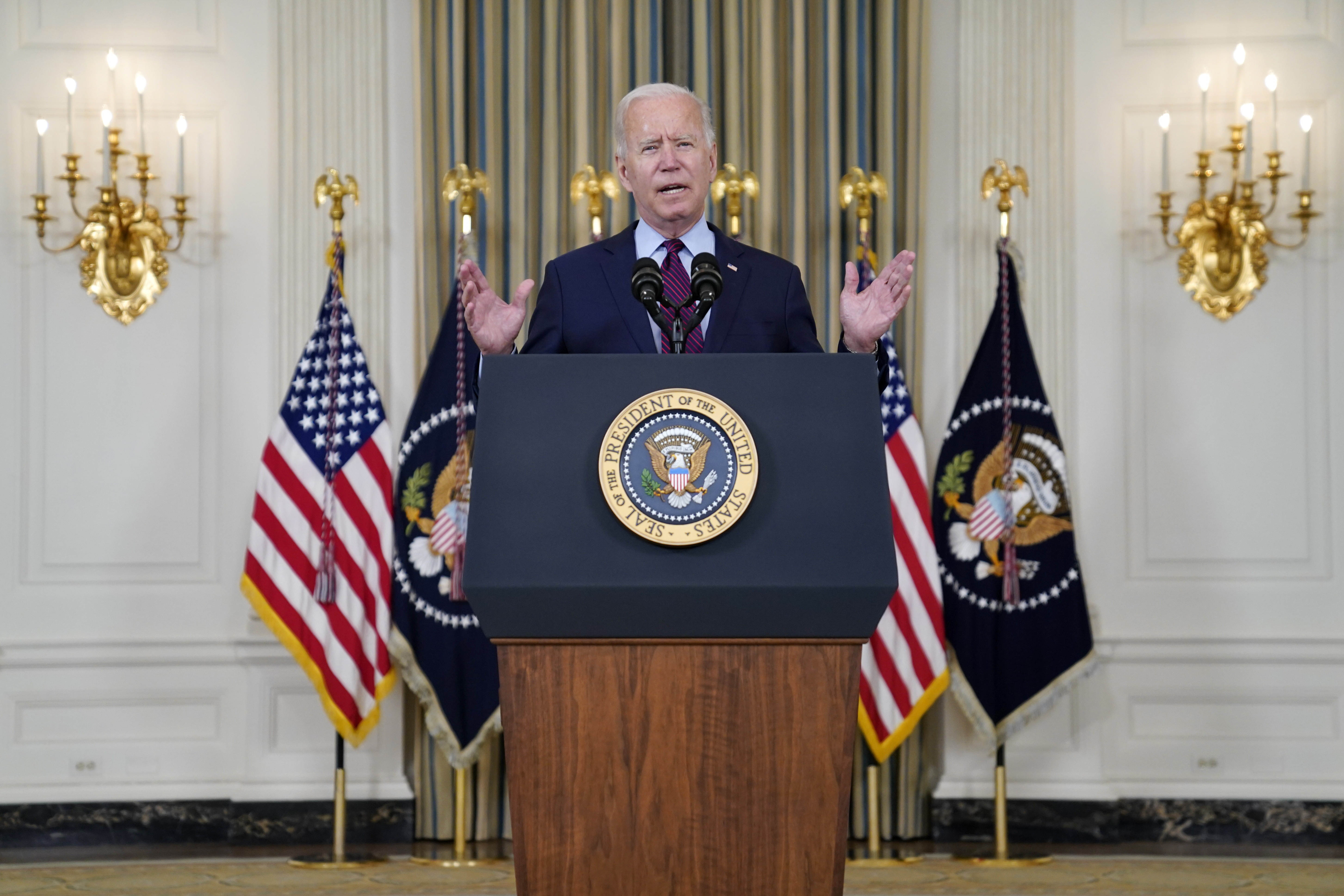 Biden Tests Negative for COVID, Isolating Until 2nd Negative – NBC Chicago