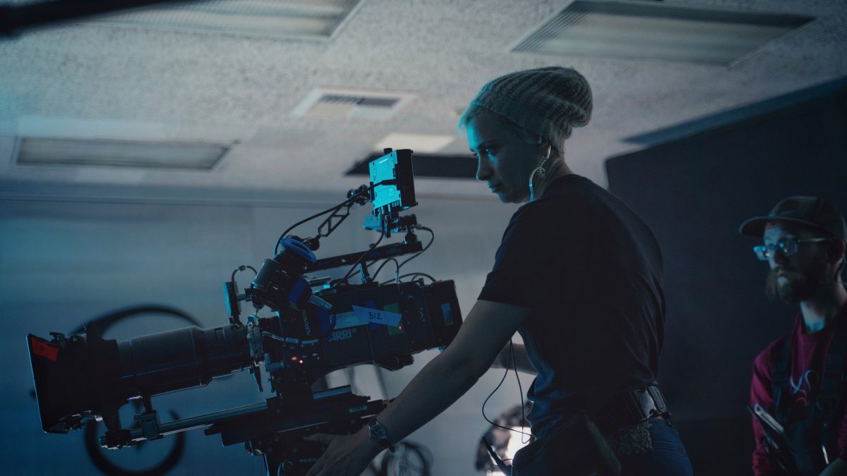 'Rust' Filmmaker Joel Souza Breaks Silence After Colleague Halyna Hutchins' Death on Set – NBC Chicago - Vimarsana News