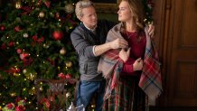 (L-R). Cary Elwes as Myles, Brooke Shields as Sophie in "Castle for Christmas."
