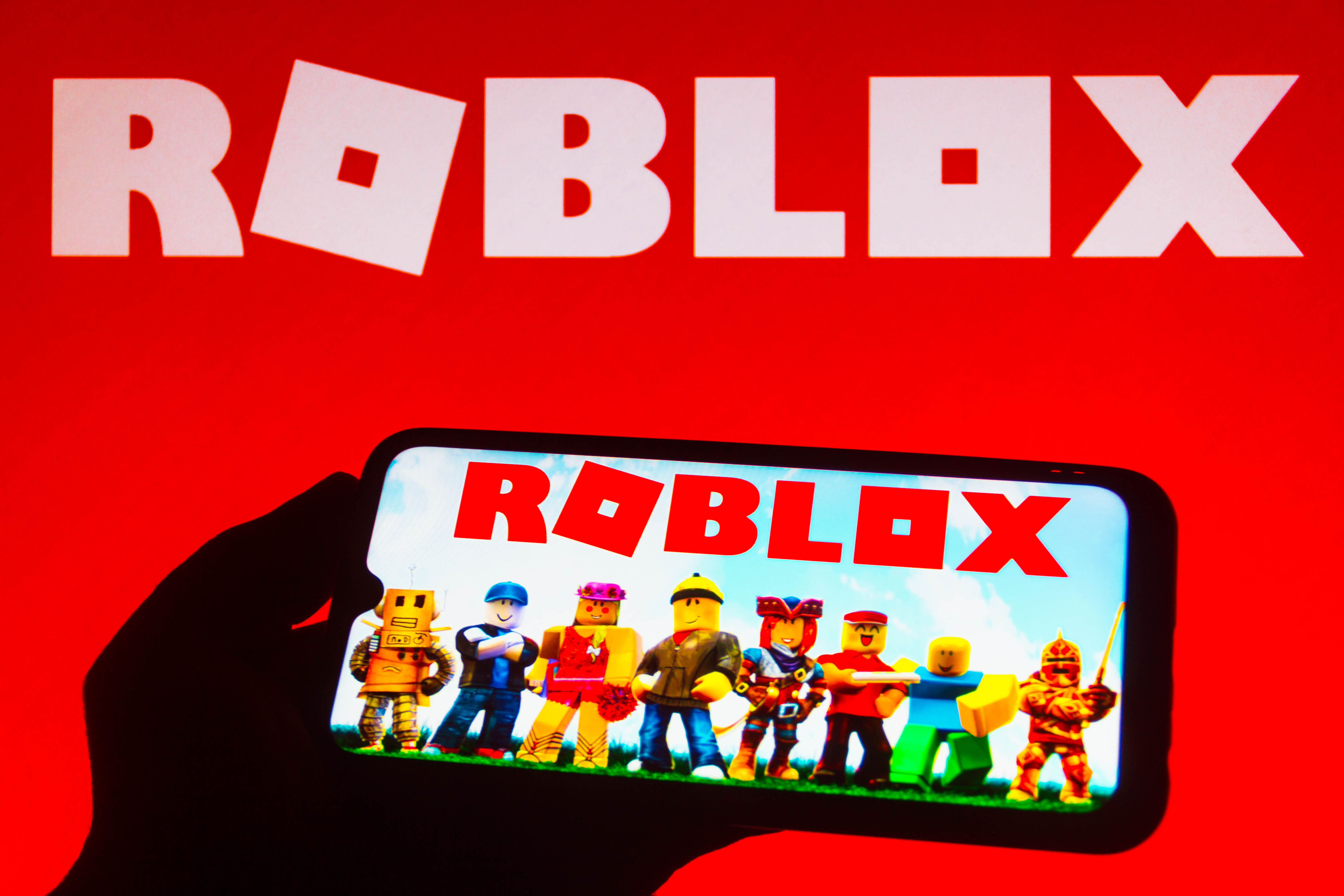 𝐏𝐈𝐍𝐊𝐋𝐄𝐀𝐅 𝐔𝐍𝐎𝐅𝐅𝐈𝐂𝐈𝐀𝐋, ROBLOX NEWS: Roblox is down because  it just got release chipotle burritos and it was too strong and it crash  roblox and now roblox is down