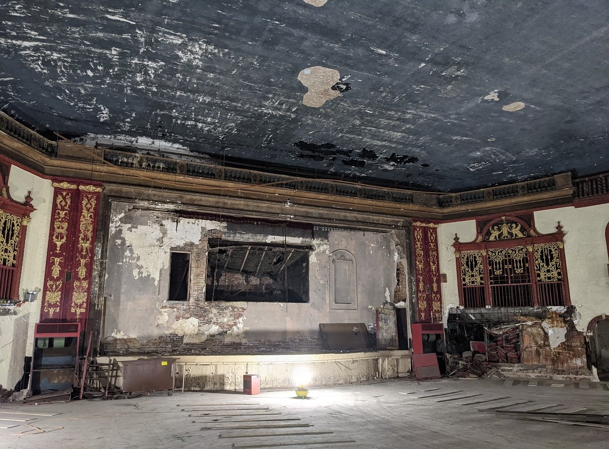 See Inside: Ramova Theatre, Vacant For 35 Years, About to Get New Life ...