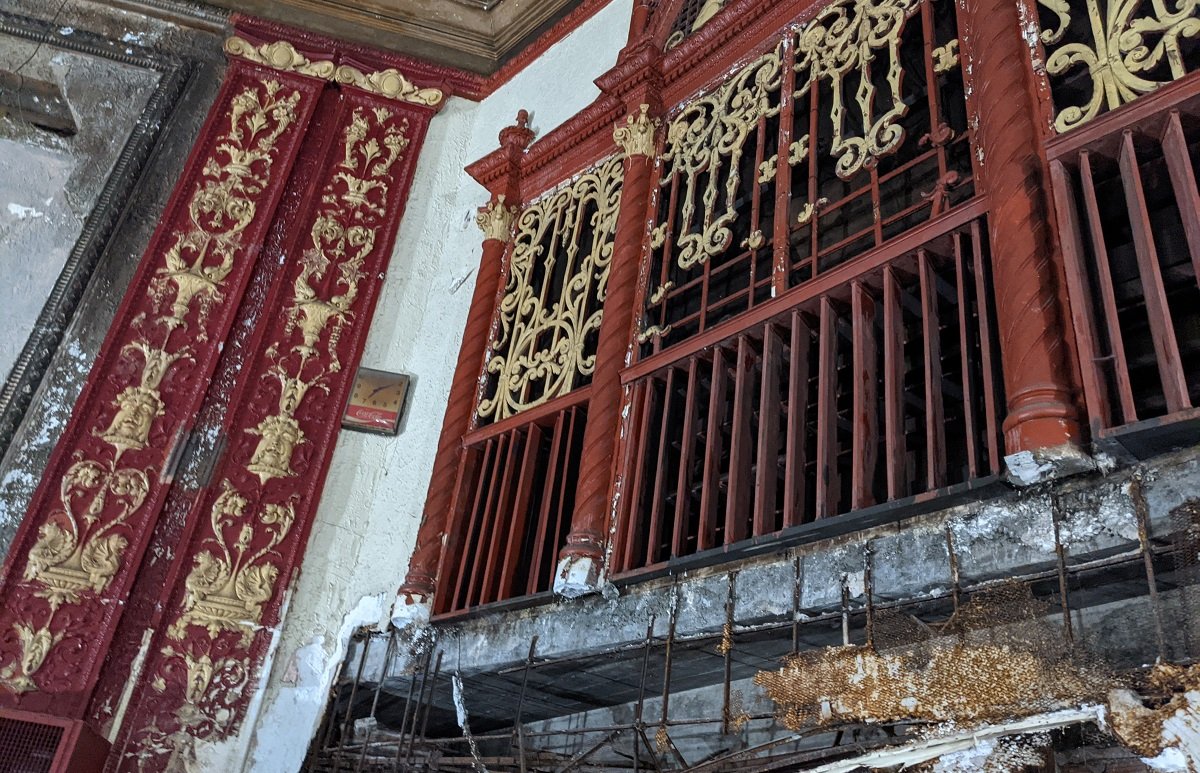 See Inside: Ramova Theatre, Vacant For 35 Years, About to Get New Life ...