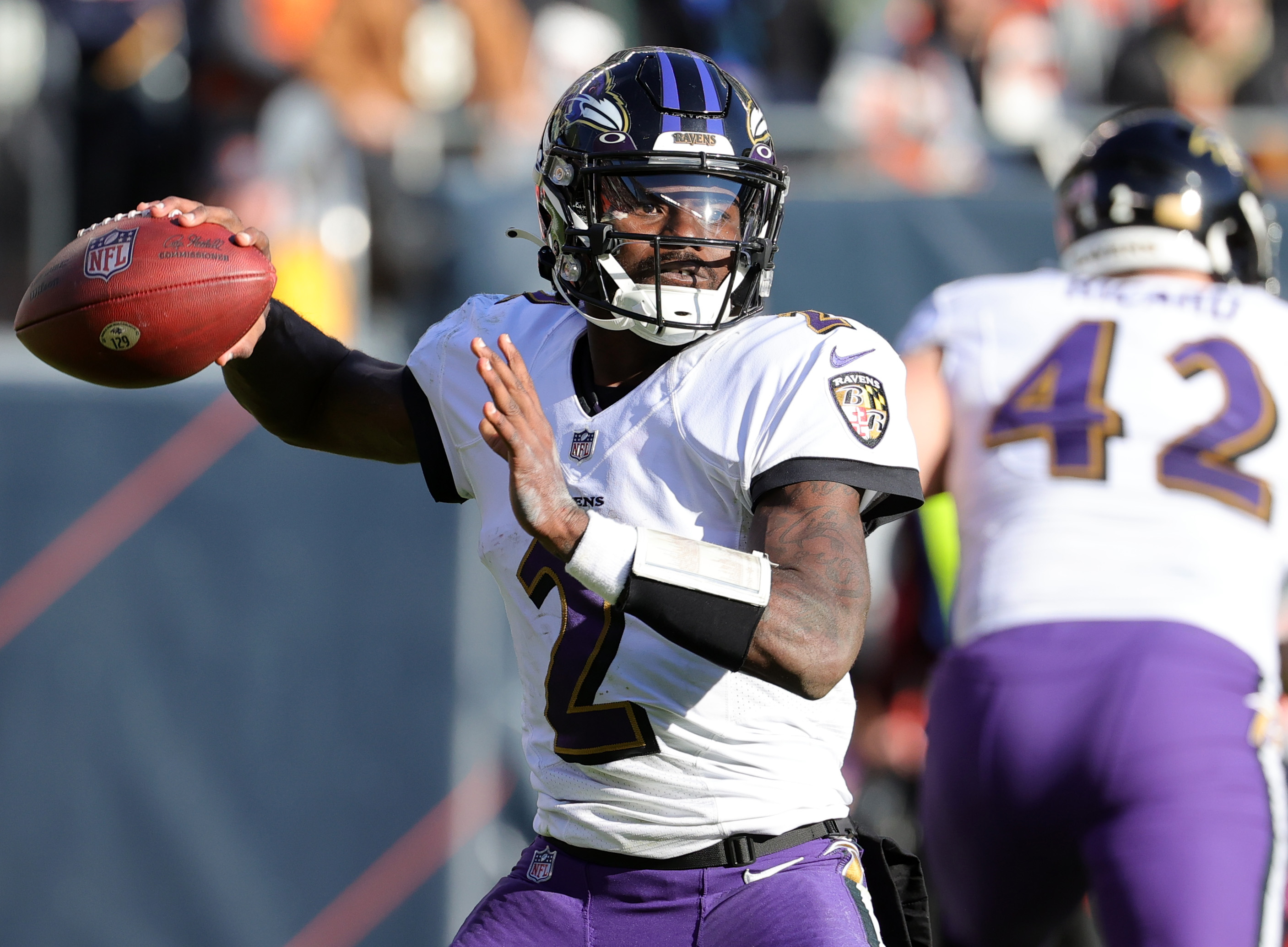 Tyler Huntley Throws TD Pass, Gives Ravens Lead Over Steelers