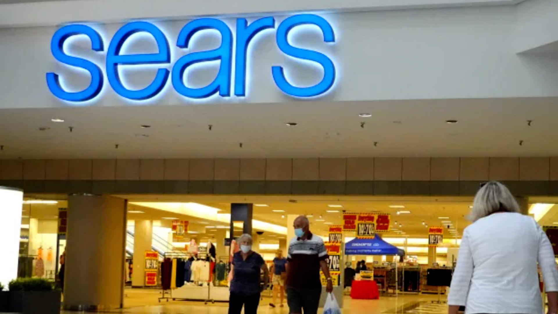 Sears Closing Last Department Store In Illinois