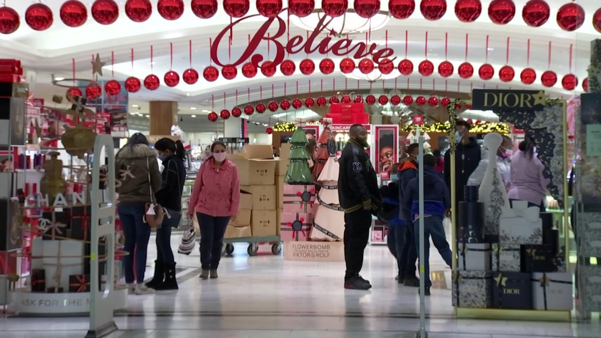 When will stores open on Black Friday? Mall and retailer hours in the Chicago area