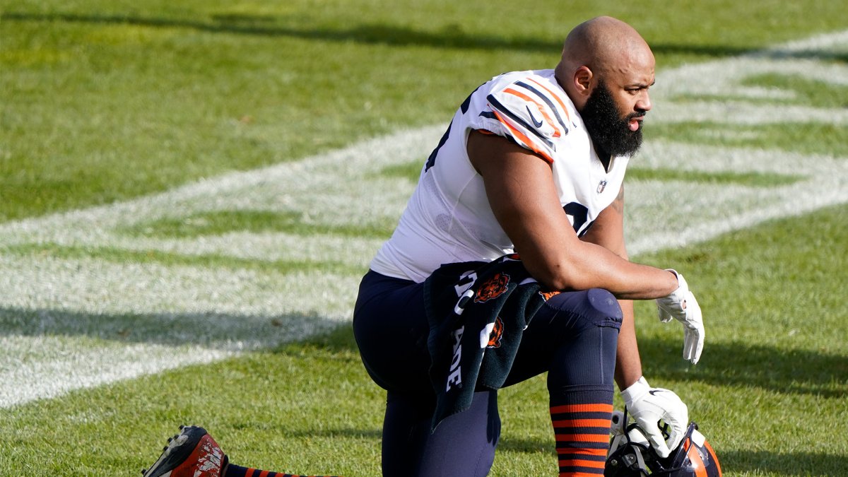 Bears' Akiem Hicks not ready to think about time in Chicago coming to end –  NBC Sports Chicago