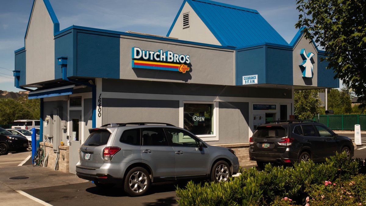 Dutch Bros Coffee to open drive-thru location in Elk Grove Village