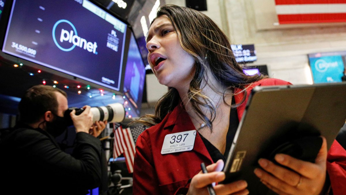 Big Swings in the Market Are More Normal Than Investors Might Expect, But Things Could Get Worse - Vimarsana News