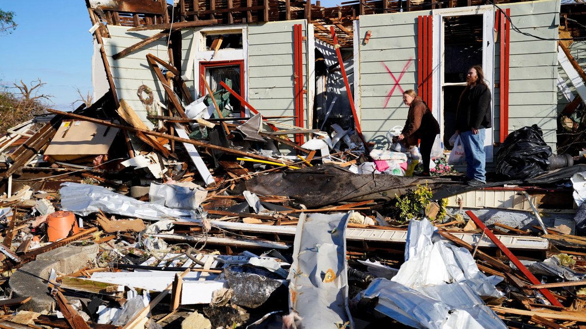 More Than 80 Killed in Kentucky After Deadly Tornadoes Rip Across ...
