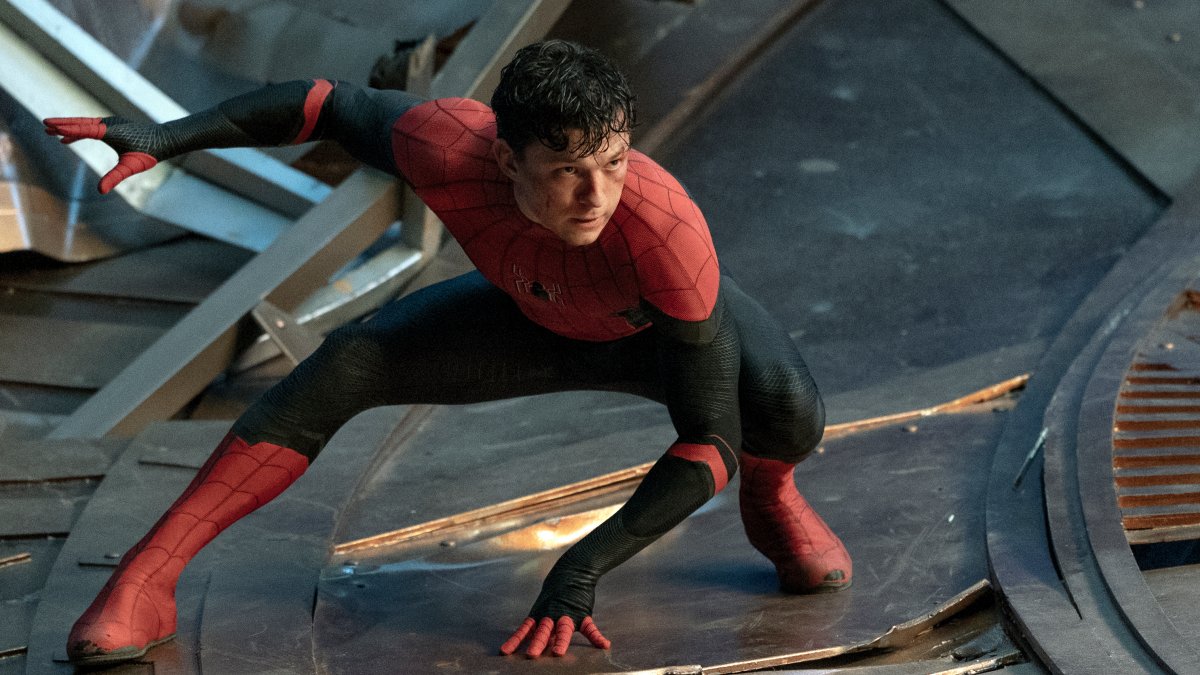 'Spider-Man' Stays at No. 1 in 4th Weekend – NBC Chicago - Vimarsana News