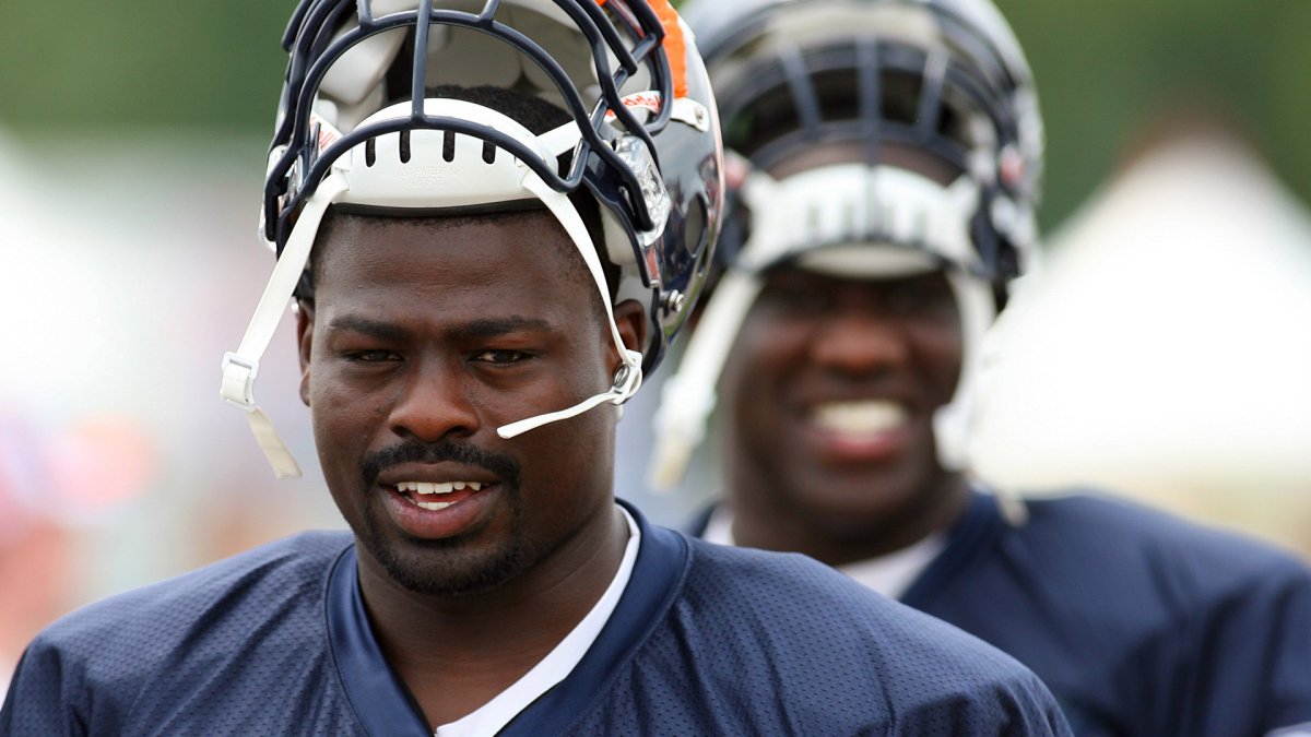 Alex borne. Angikg+"colts neck". Aleks born. Alex borne. Max born male.