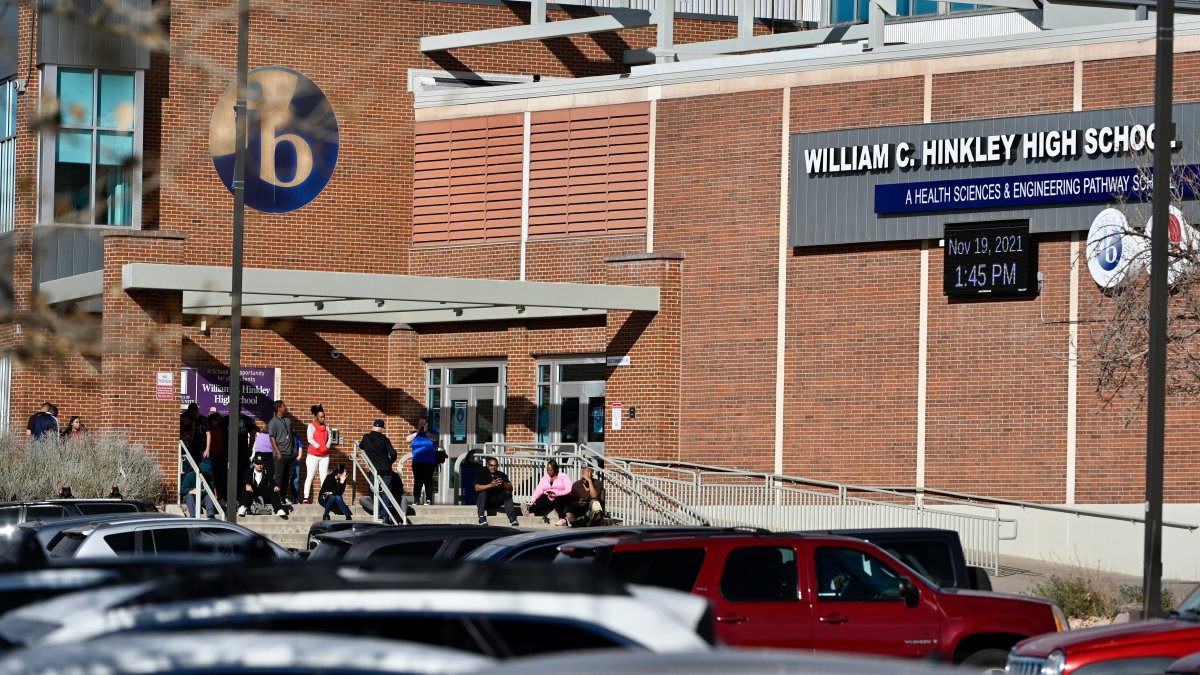 Teen Shootings in Denver Suburb Renew Focus on Gun Violence - Vimarsana News