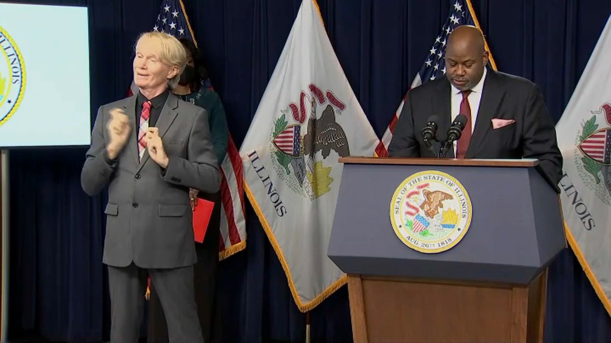 Illinois Hospital Leaders Issue Plea as COVID Overwhelms Staff - Vimarsana News
