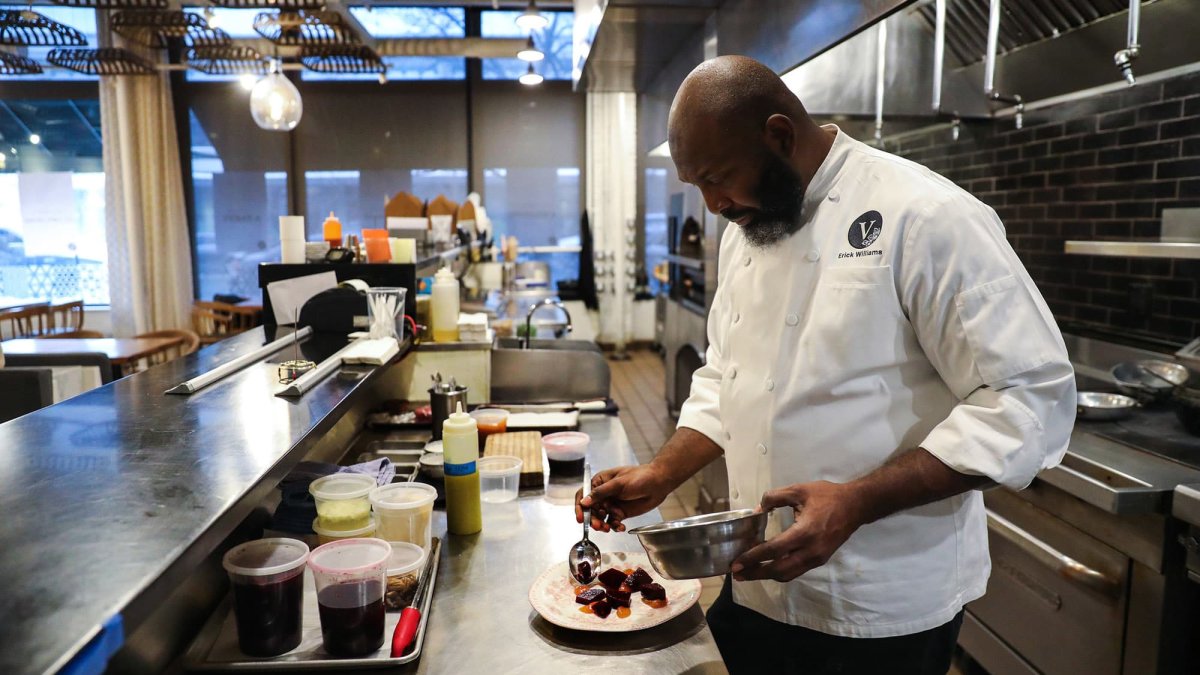 Erick Williams, Chef of Hyde Park’s ‘Virtue’ Wins Chicago’s Only 2022