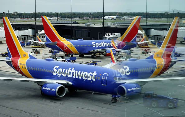 Southwest to Sell Alcohol Aboard – NBC Chicago - Vimarsana News