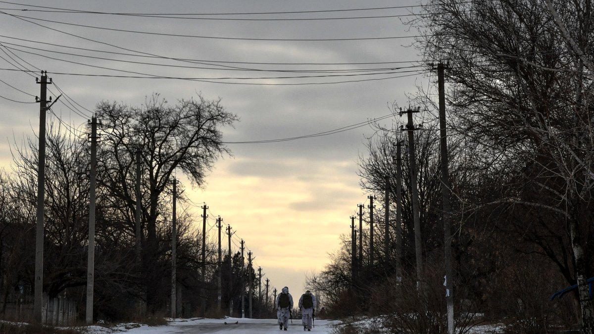 Ukrainian Parents Take Heartbreaking Measures To Protect Their Children – NBC Chicago - Vimarsana News