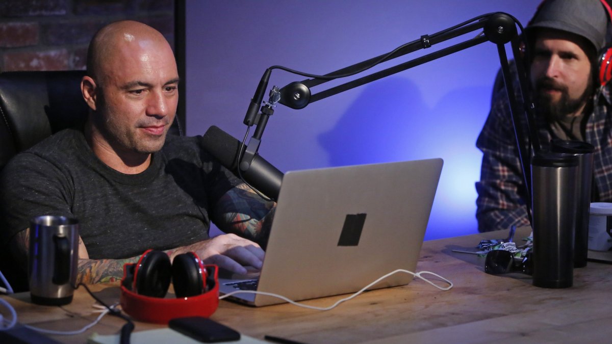 Joe Rogan Responds to Spotify Protest, COVID Advisories – NBC Chicago