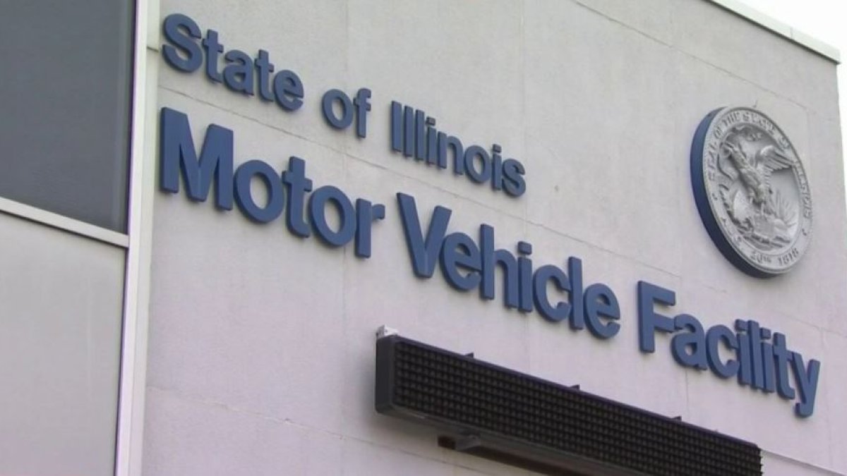 Illinois Secretary Of State Dmvs Operating Again Following Nationwide ‘network Outage’ Nbc