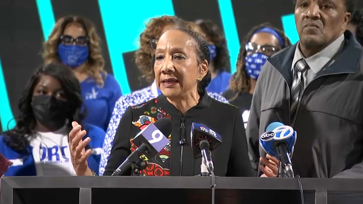 Chicago Activists Call on Neighbors to Help Combat Violence – NBC Chicago