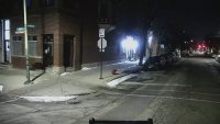 Man Shot During West Town Robbery, Chicago Police Say