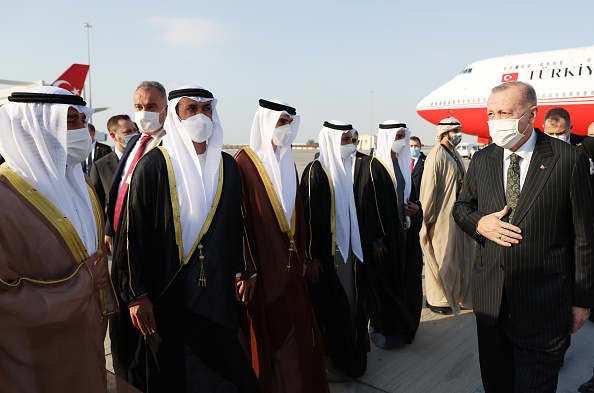 Erdogan's Celebrity Welcome in the UAE Affirms a Sea-Change in Relations, Lifeline for Turkey's Economy - Vimarsana News