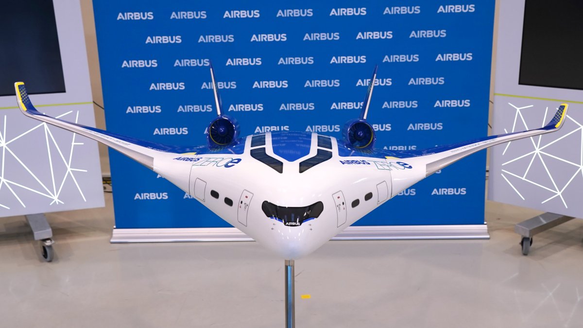 Airbus CEO Says Hydrogen Plane Is 'the Ultimate Solution' But Cautions a Lot of Work Lies Ahead – NBC Chicago - Vimarsana News