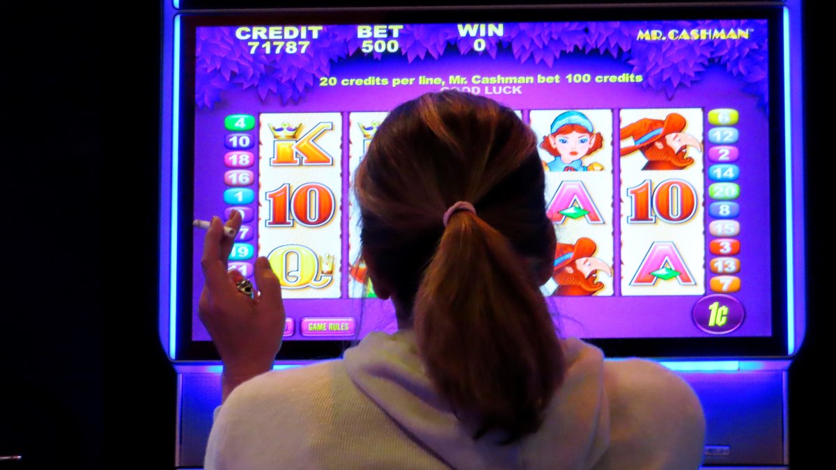 Mayor Lori Lightfoot, Officials to Announce Chicago Casino Deal Thursday - Vimarsana News