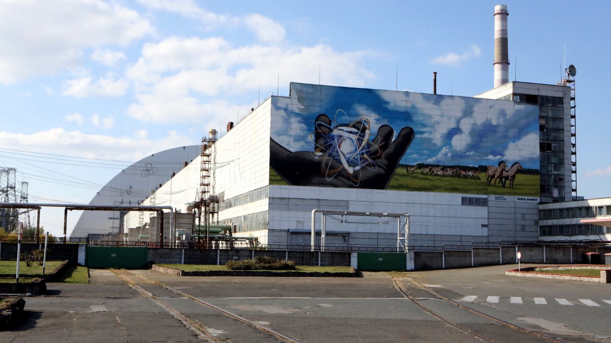 Why Did Russia Target Chornobyl and What Do Experts Fear Might Happen? - Vimarsana News
