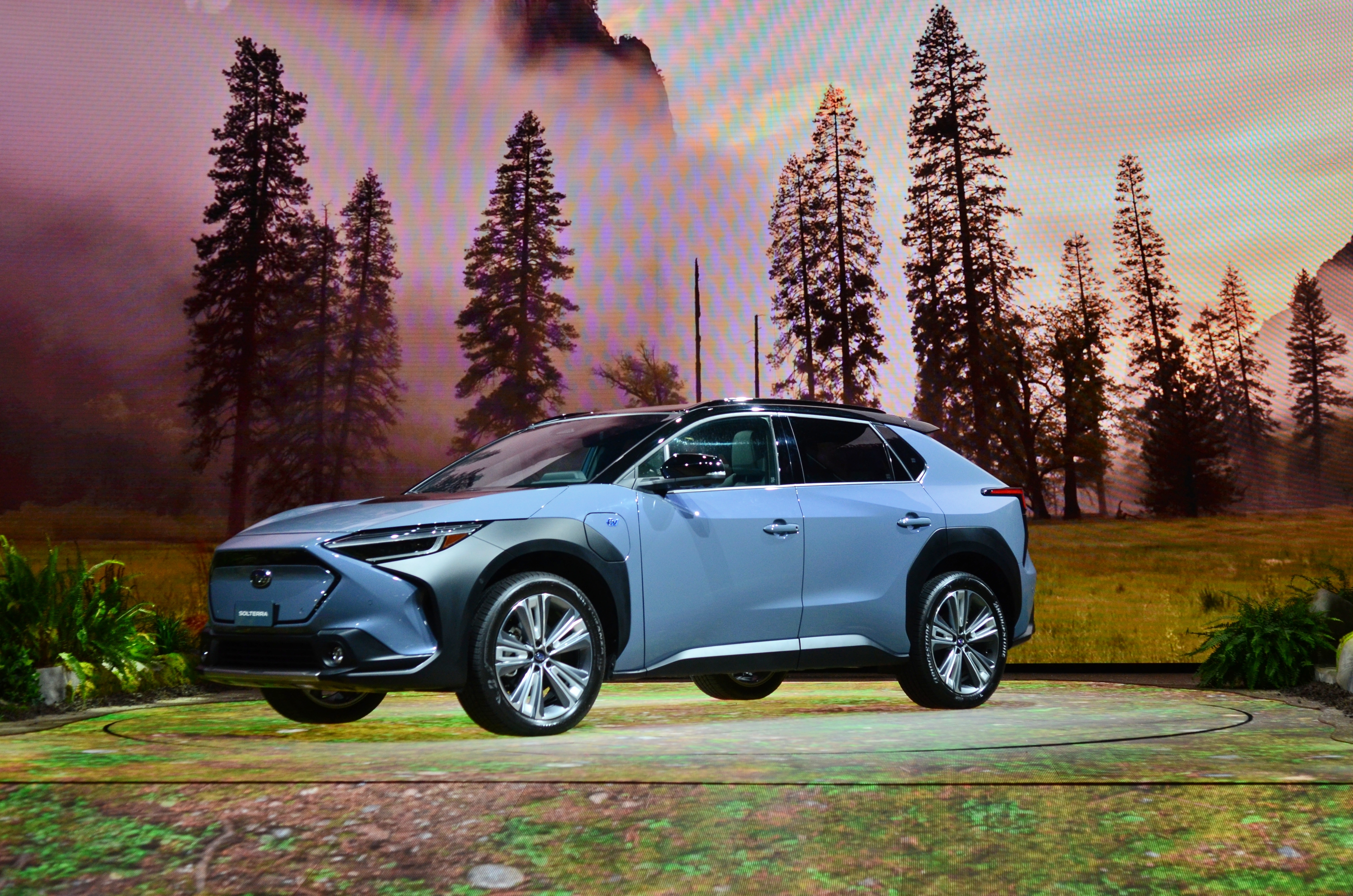 2022 Chicago Auto Show Photos New Model Debuts, Electric Vehicles