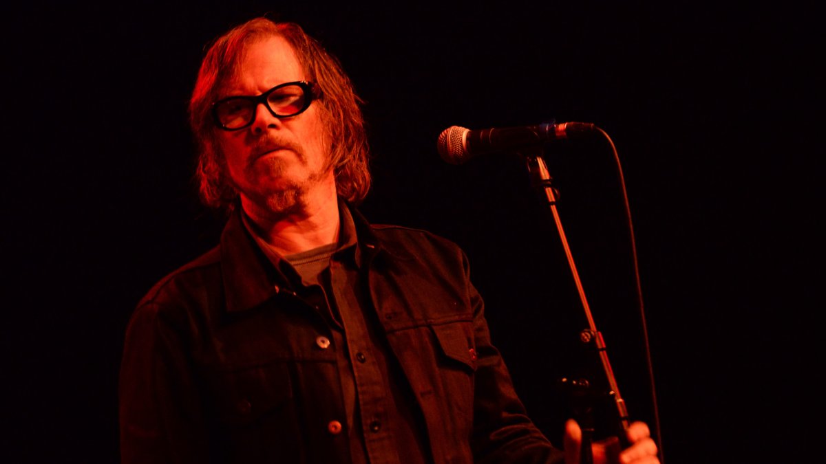 Mark Lanegan, Screaming Trees Singer and Seattle Icon, Dies at 57 – NBC Chicago - Vimarsana News