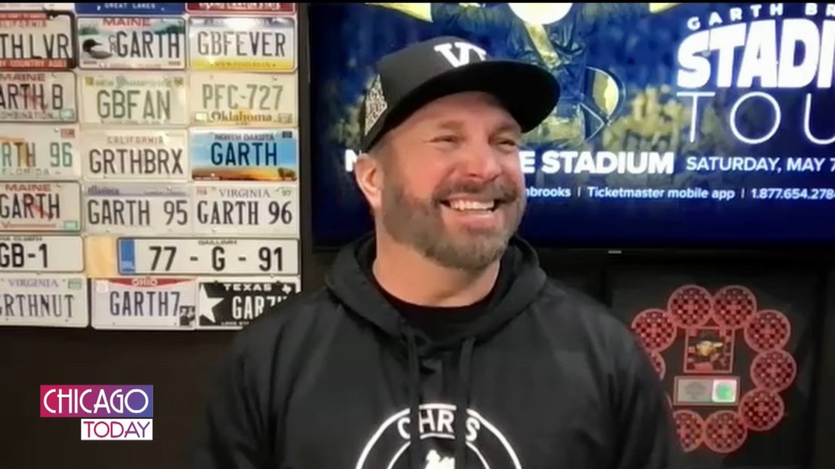 Garth Brooks Discusses 2022 Stadium Tour – NBC Chicago