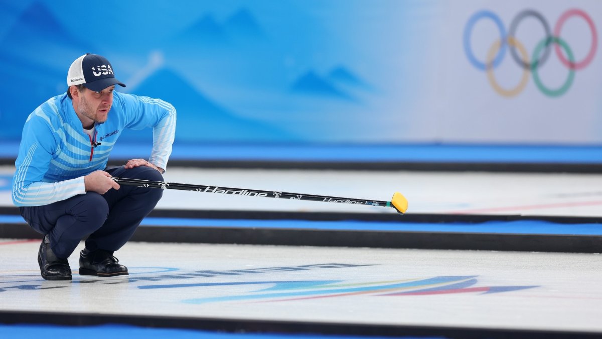 Shuster S Shot Gives U S Curling Big Win Over Switzerland Nbc Chicago