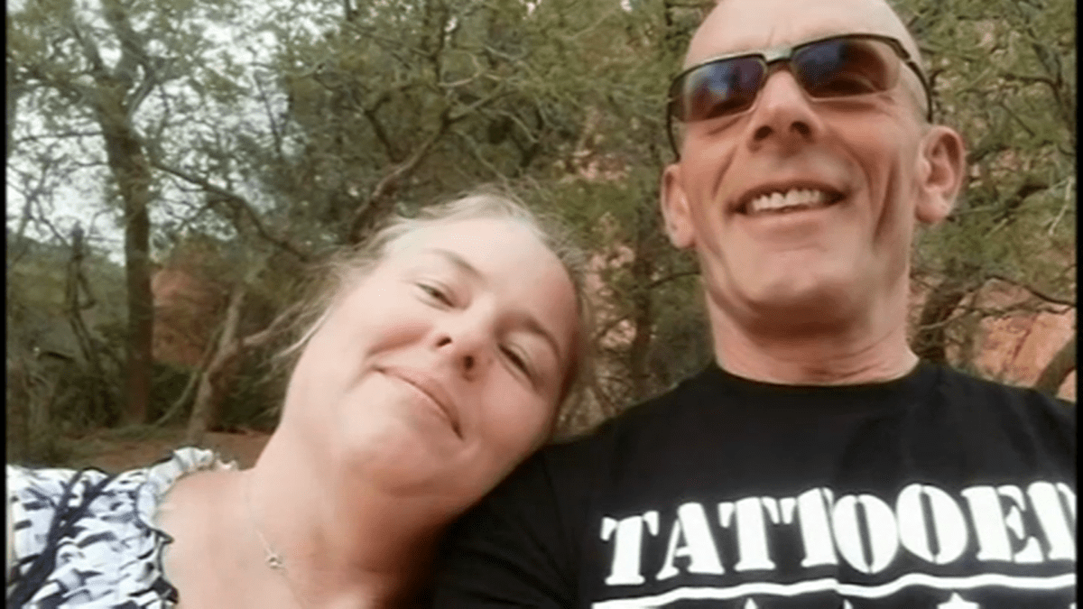 Melodie Gliniewicz, Widow of Fox Lake Police Officer, Pleads Guilty in