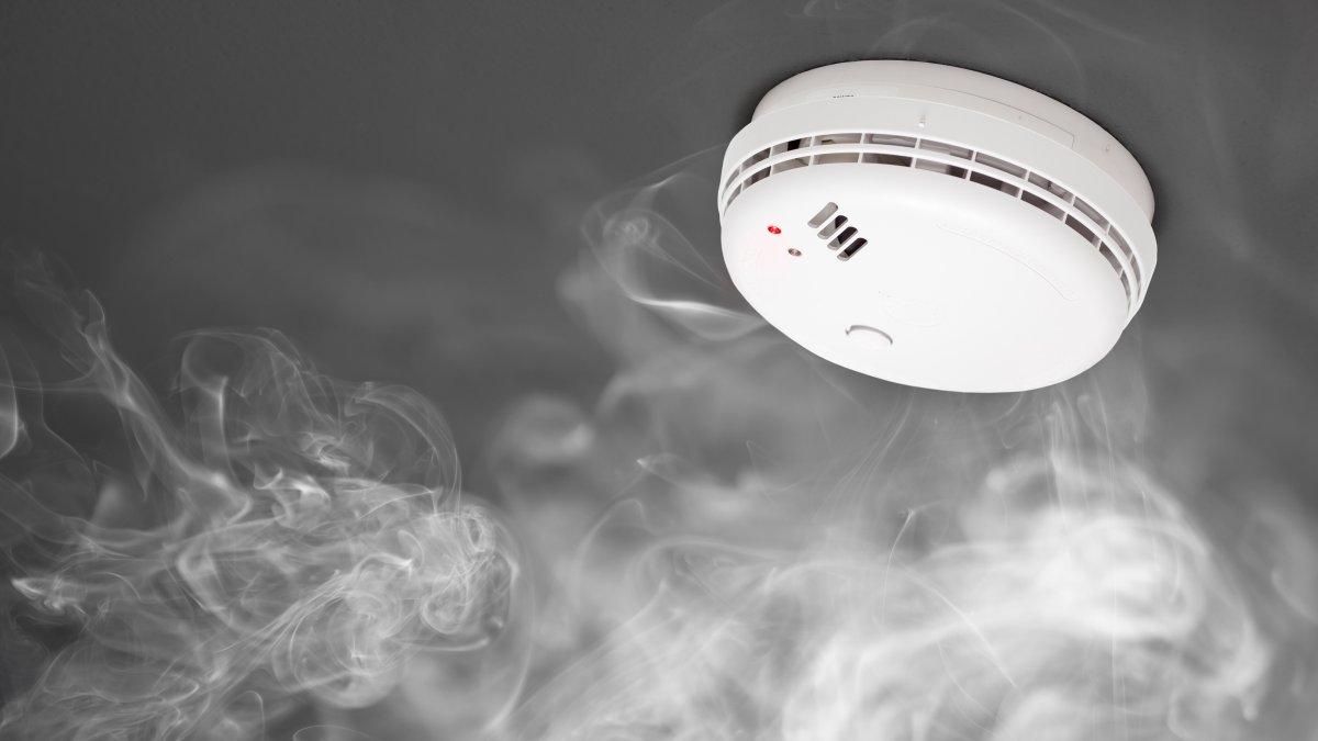 No Cash Bail, Smoke Detector Rules and More: See All the New Illinois Laws for 2023 – NBC Chicago - Vimarsana News