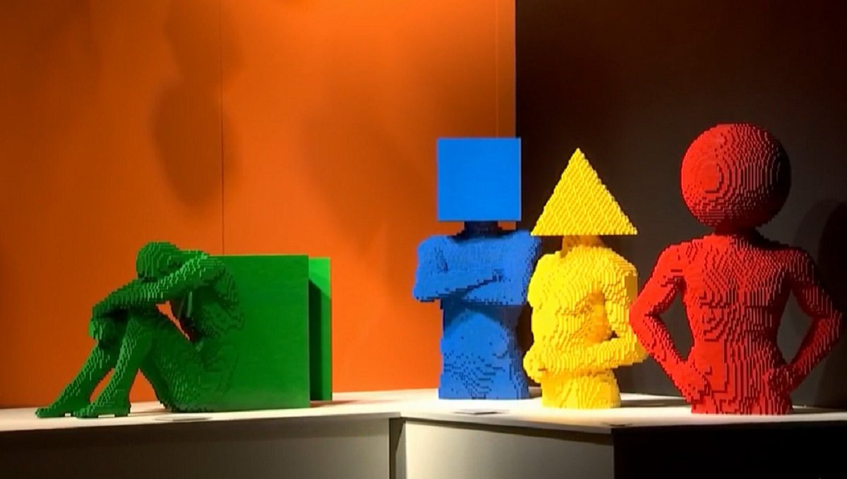 Museum of Science Industry Opens New Lego Exhibit