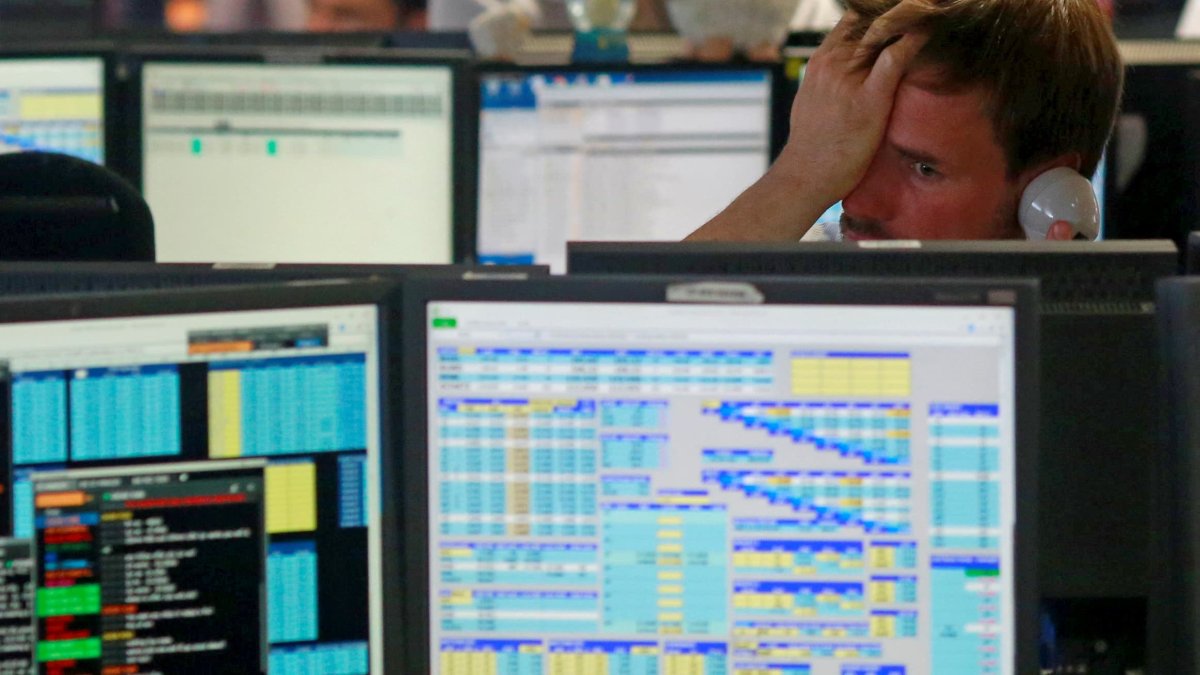 Investor Behavior in Europe Is Mirroring the Market's Worst Crises, New Research Shows - Vimarsana News
