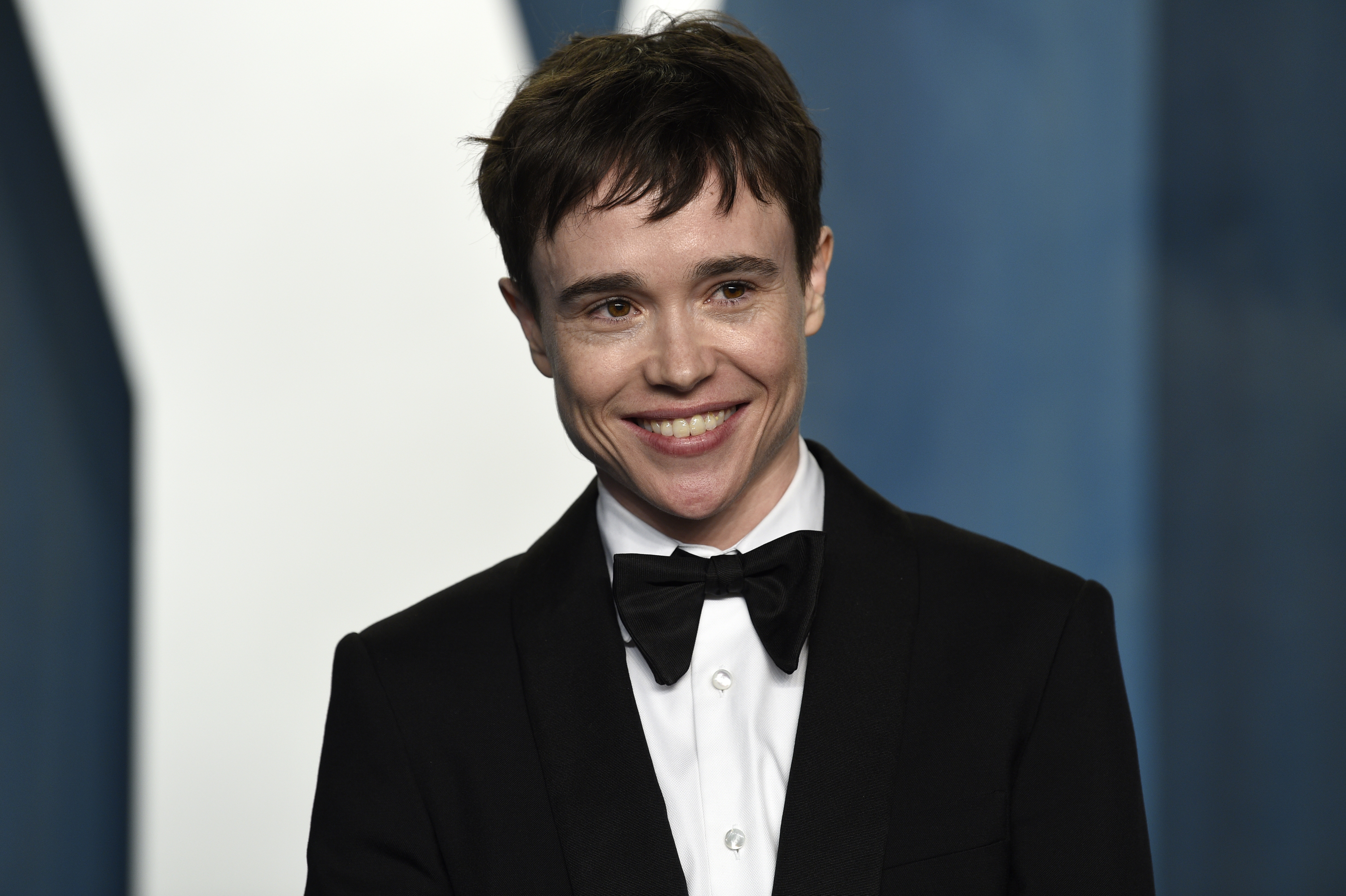 Elliot Page's Character to Come Out as Transgender in Season 3 of 'The Umbrella Academy' – NBC Chicago - Vimarsana News