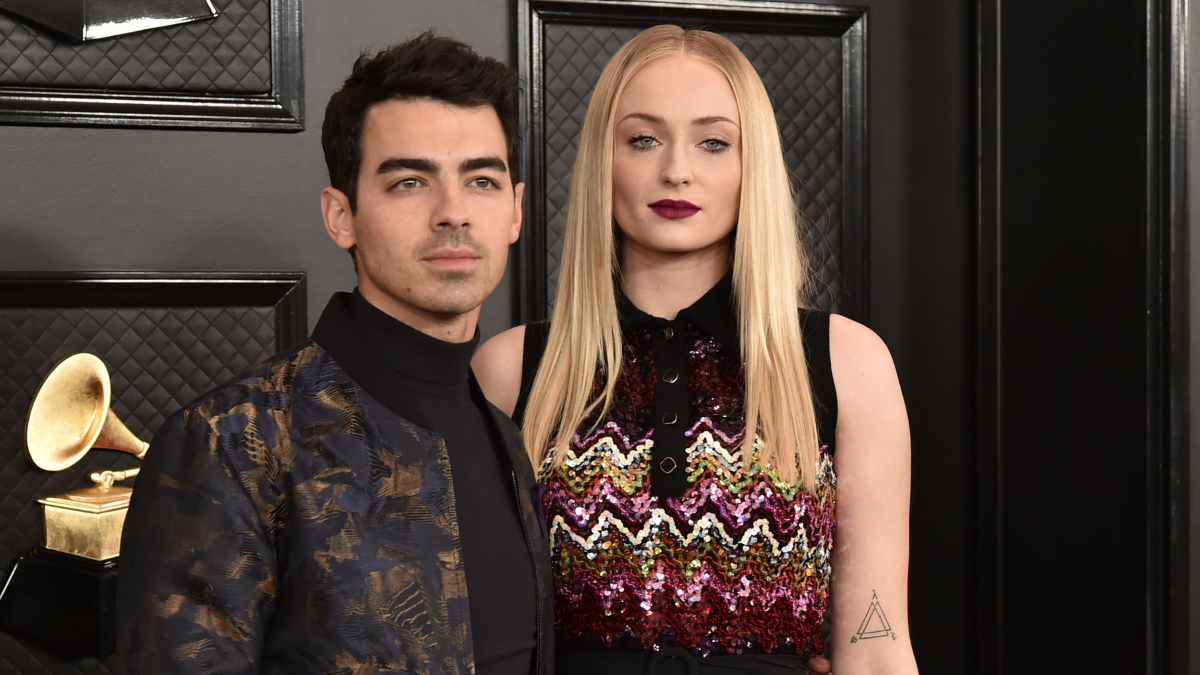How Sophie Turner and Joe Jonas are celebrating Christmas – NBC Chicago - Vimarsana News