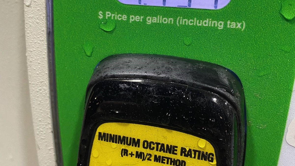 Average Gas Prices in Chicago Area Continue to Climb Near 5 NBC Chicago