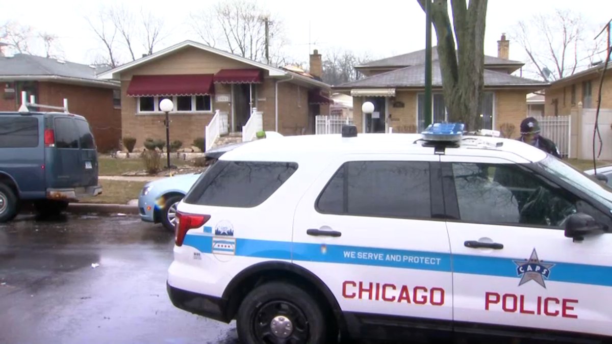 2 Elderly Victims in 'Very Critical' Condition After West Pullman House Fire – NBC Chicago - Vimarsana News