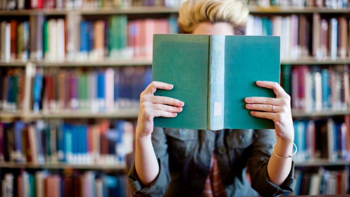 The Best Books to Read to Get Smarter About Your Money, According to Personal Finance Experts - Vimarsana News