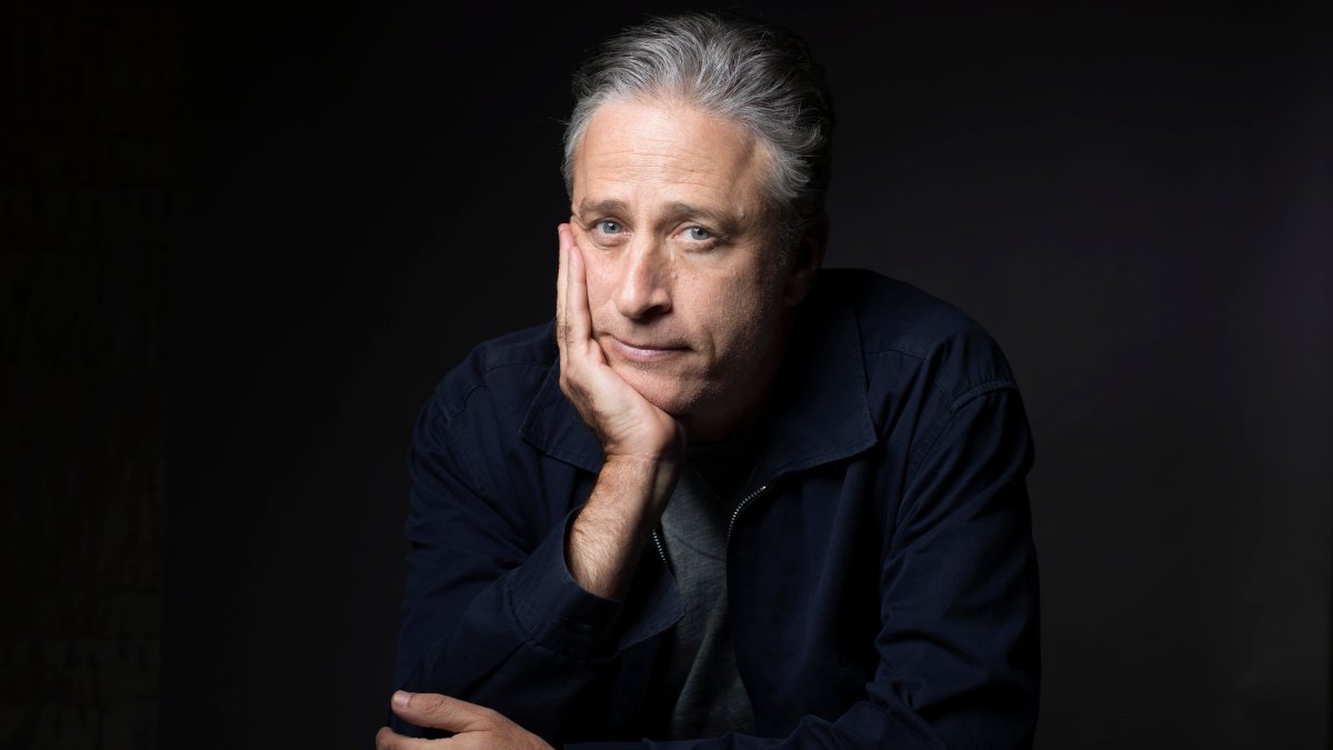 Jon Stewart to Receive Mark Twain Prize – NBC Chicago - Vimarsana News