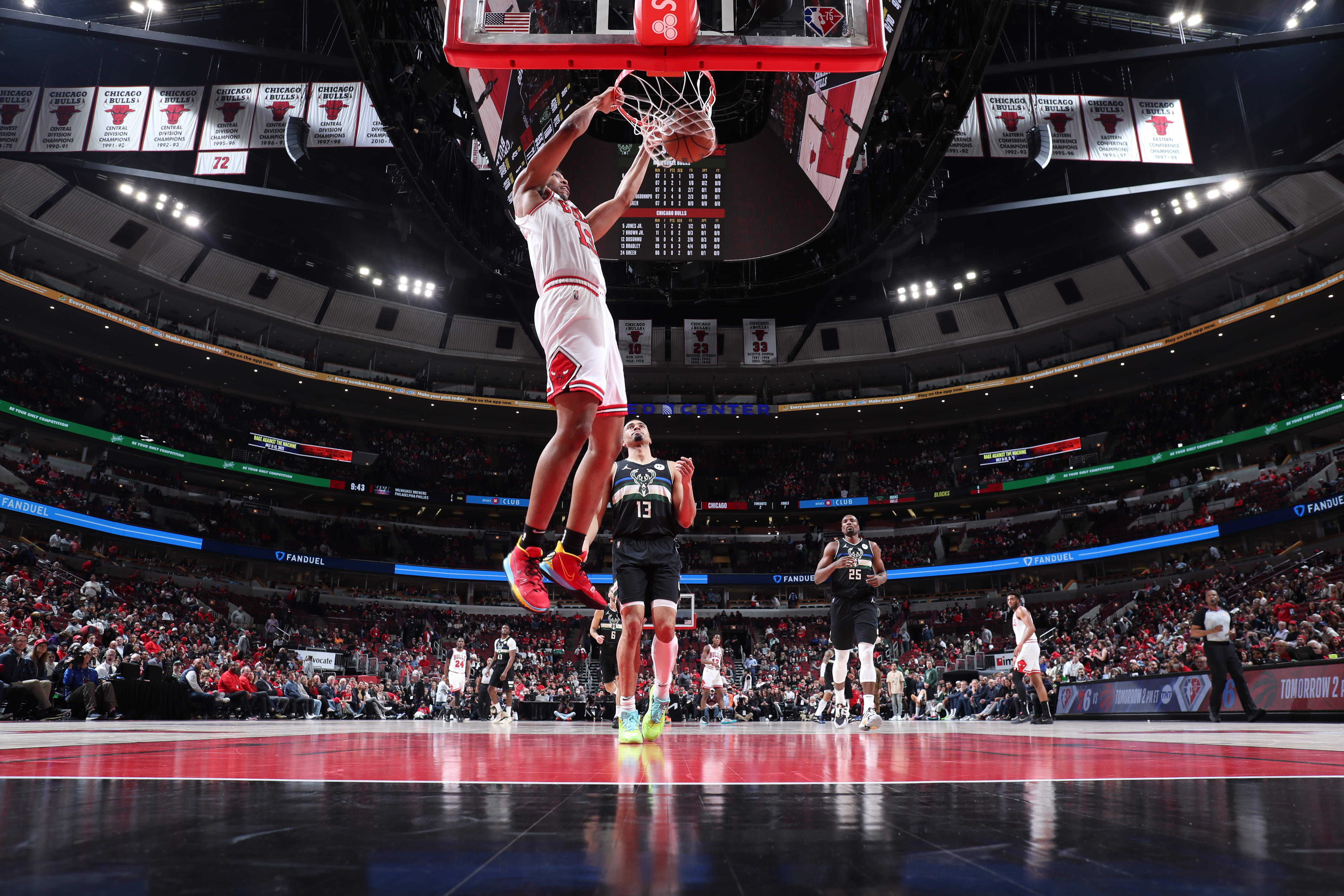 Bulls Vs. Bucks Game 5: What Time The Bulls Play, How To Watch And ...