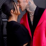 (L-R) Kourtney Kardashian and Travis Barker